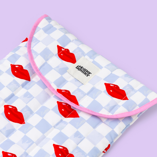 Checkerboard Lips Quilted Laptop Case